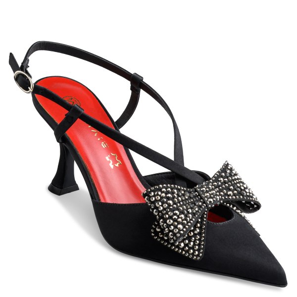 BOW-SLINGBACK PUMPS