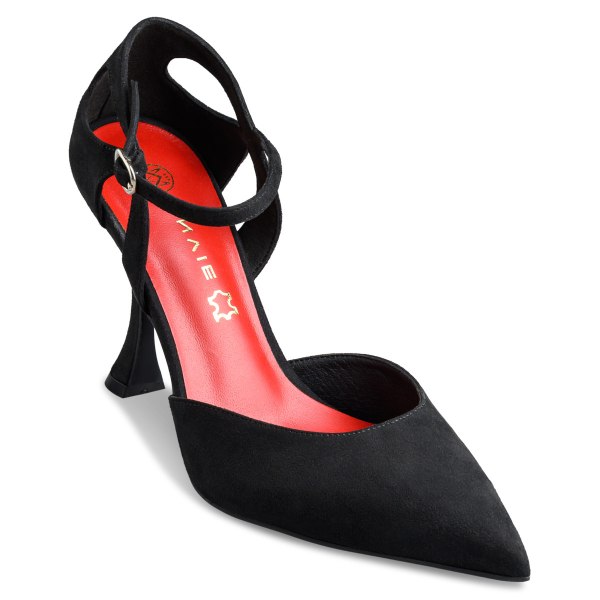 POINTY PUMPS
