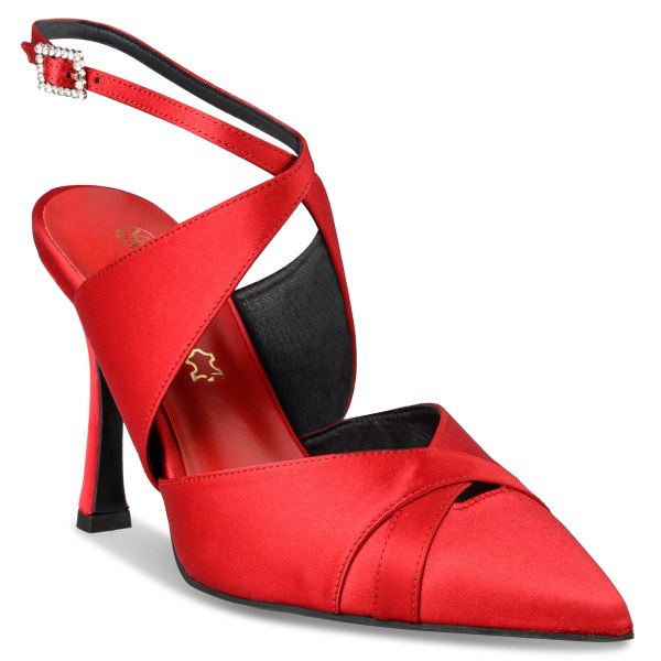 SLINGBACK PUMPS