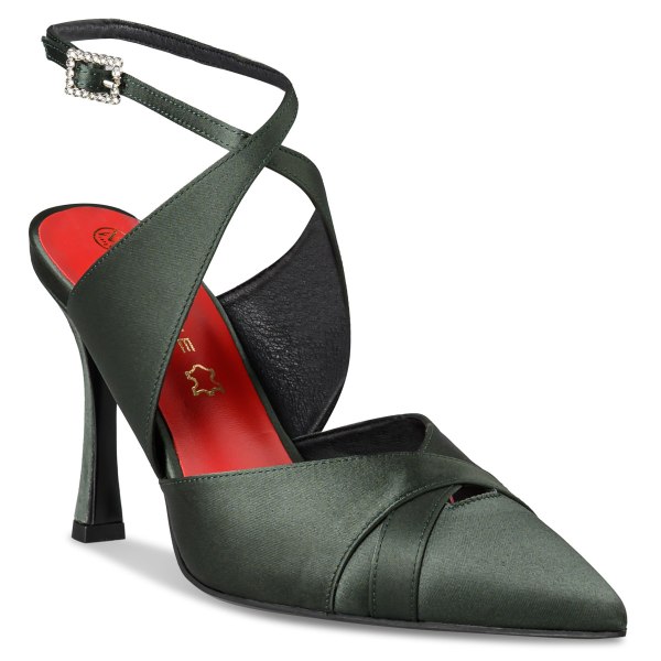 SLINGBACK PUMPS