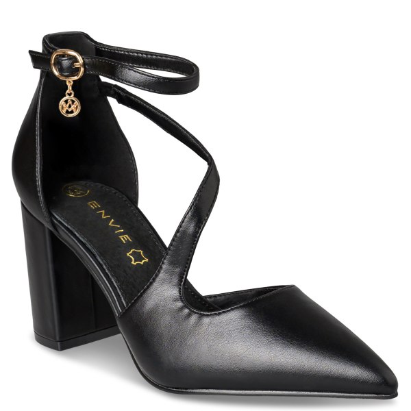 BLOCK HEEL PUMPS