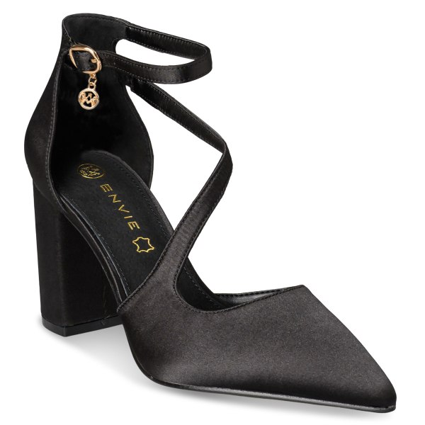 BLOCK HEEL PUMPS