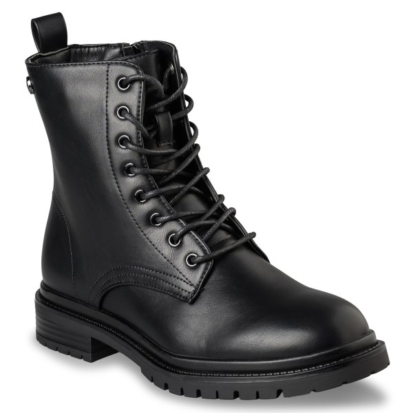 COMBAT BOOTS