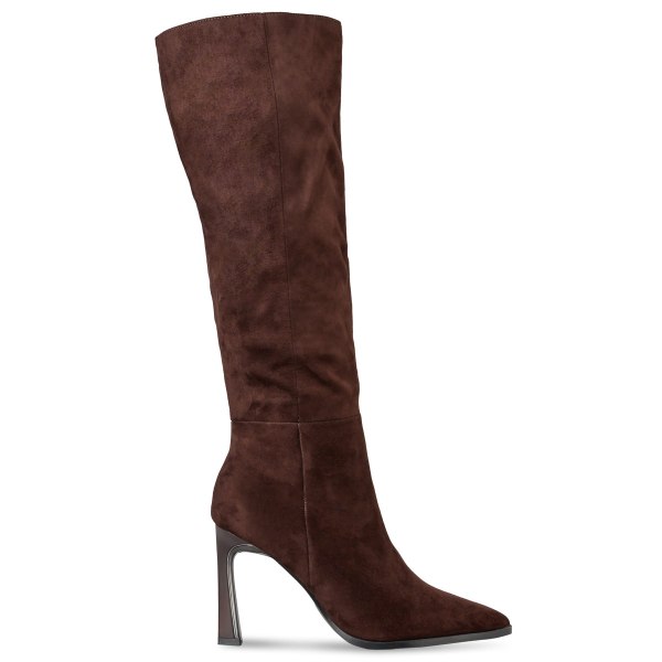 POINTED TOE BOOTS