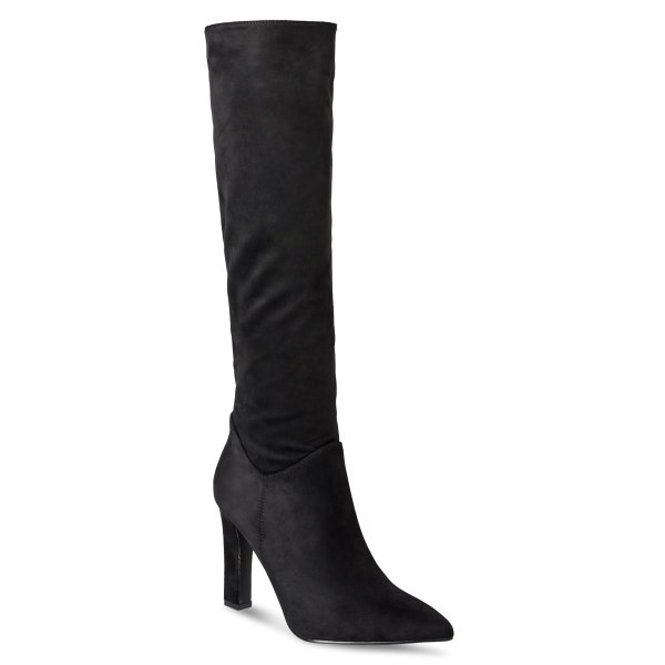 POINTED TOE BOOTS
