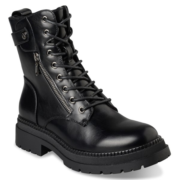 COMBAT BOOTS