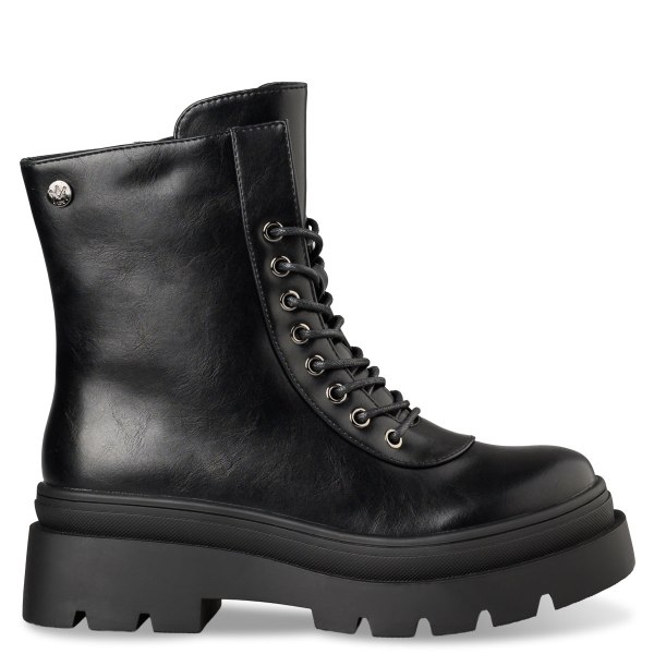 COMBAT BOOTS