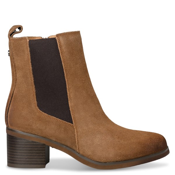 CHELSEA ANKLE BOOTS
