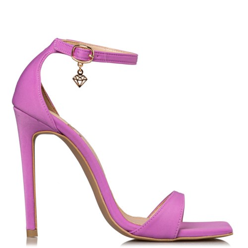  STILETTOS 2025