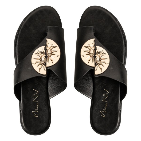  FLAT SANDALS 2025