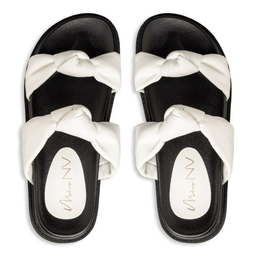  FLAT SANDALS 2025