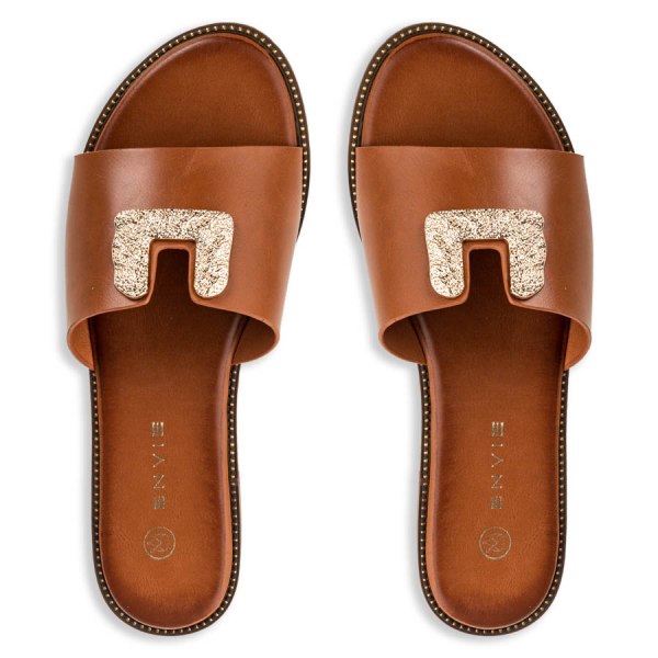  FLAT SANDALS 2025