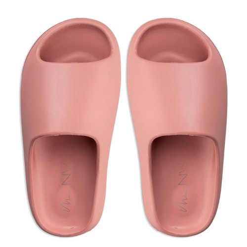 FLAT SANDALS 2025