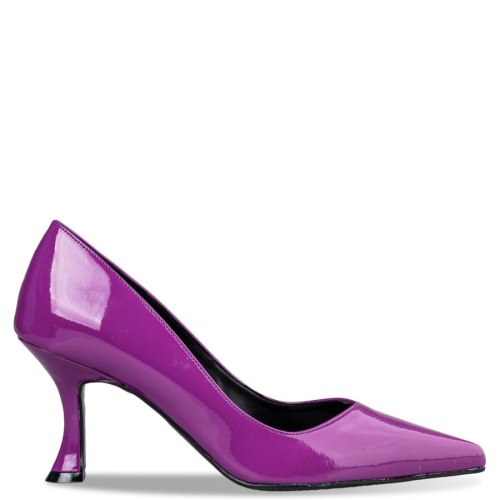 SHINY PUMPS 2025