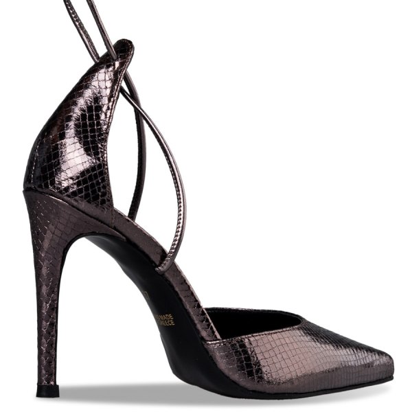 LACE UP PUMPS