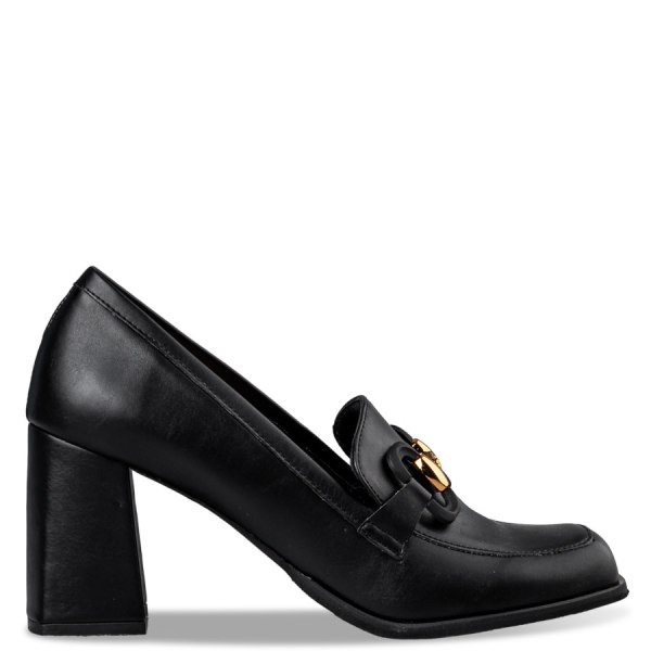 MARY JANE PUMPS